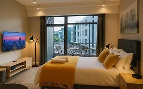 Menlyn Apartment - Studio